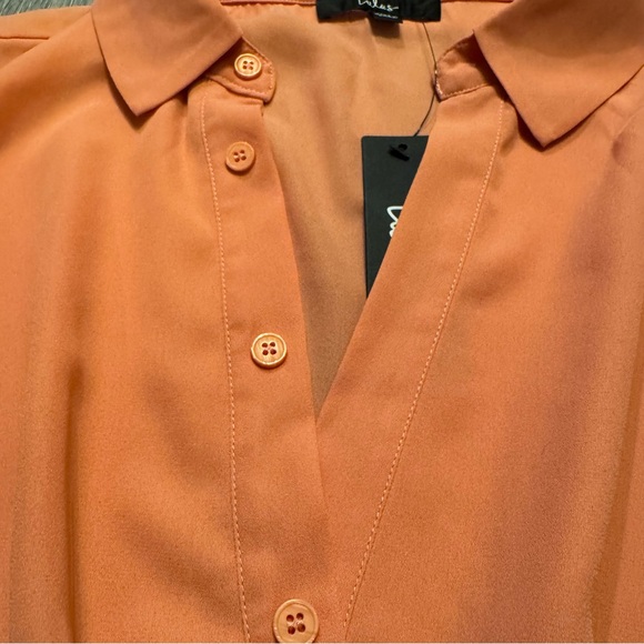 Lulu's NWT Sophisticated Influence Peach Pink Collared Peplum Top Size Small - Picture 7 of 9